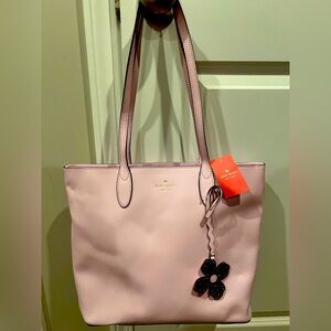 NWT Kate ♠️ Spade Kerri medium tote bag